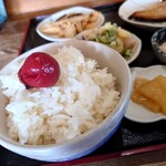 カタヤマ - サービス