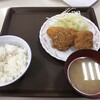 メフレ市場食堂
