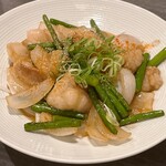 龍のかくれんぼ - 和牛もつ炒め③