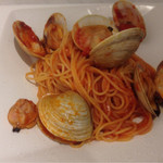 リストランテ サクラ - 同僚が食べた、ホンビノス貝と元気なトマトのオイルソース