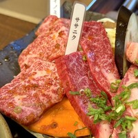 松阪牛たんど - おまかせ松阪牛あみ焼き　カイノミ&ササニク