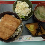 和食れすとらんおいしんぼ - ミニかつ丼520円