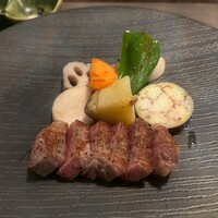 鉄板焼 花 - 特選黒毛和牛雌牛A5ランクサーロインステーキ・焼き有機野菜