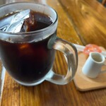 ADOOR - アイスコーヒーの季節なのだ