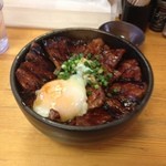 炭焼豚丼 豚野郎