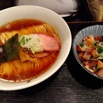 支那ソバ 小むろ - 