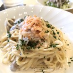 セレクト - 今週のパスタは 鮭のクリームソース