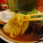 横浜家系ラーメン 裏大輝家 - 特注麺