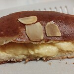 ビストロ ア ラ ドゥマンド - クリームは優しい味