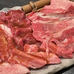焼肉 牛王 杭全店 - 