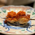 薪鳥新神戸 - 高原比内地鶏 ふりそで ハリッサ