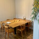 ホルト コーヒーアンドトリーツ - 