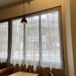 ホルト コーヒーアンドトリーツ - 