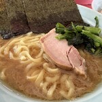 家系ラーメン 沼津家 - 