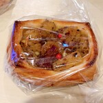 ル・プチメック 日比谷店 - アニスと胡椒のパインデニッシュ