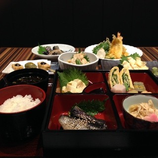 ～・Enjoy Kyoto cuisine made with seasonal ingredients～