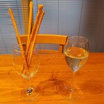 アル・ケッチァーノ  - お通しとシャンパン