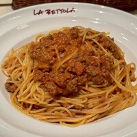  ラ･ベットラ･ダ･オチアイ イケブクロ - ボロネーゼスパゲッティ