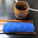 割烹 岡 - タオルお絞り 嬉しい