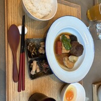 近江牛もりしま 寛閑観ここ滋賀店 - 