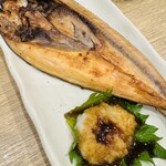 炭火焼きとん焼鶏 出陣 - 