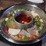 薬膳ハリハリ鍋ごんじゅ - 