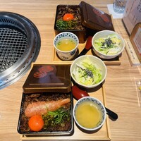 肉の山翔 - めんたい和牛重・和牛重