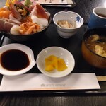 お食事処 多七 - 多七丼（タブレット撮影）