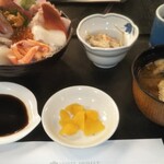 お食事処 多七 - 多七丼(スマホ撮影)