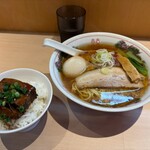 中華そば 須紗 - 角煮ご飯付きバージョン