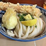 梅田 釜たけうどん - 