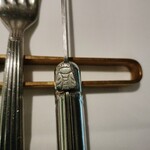 レストラン アルティザン（restaurant Artisan） - ナイフ（セミの模様がかわいい♡）