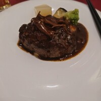 和牛熟成牛とシチリアワイン せいとう 本店 - シチリア赤ワインと相性バッチリ