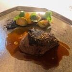 MOSS CROSS TOKYO - 仔羊の香味ラケ　熟成黒ニンニク