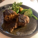 MOSS CROSS TOKYO - 漢方和牛×フォアグラのハンバーグ　シャリアピンソース