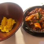 MOSS CROSS TOKYO - トマト麻婆豆腐とサフランライス