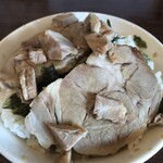 831家 - チャーシュー丼