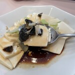 鴻運 - ピータン豆腐