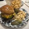J.S. BURGERS CAFE 新宿店