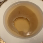 筑紫樓 - ふかひれの姿特上スープ　普通食するふかひれだね