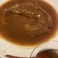 筑紫樓 銀座店 - 大ふかひれ姿醤油煮込み　青鮫1人220g 圧巻！
