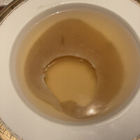 筑紫樓 銀座店 - ふかひれの姿特上スープ　普通食するふかひれだね