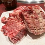 焼肉 つなぐファーム - 最強プレミアムコース120分食べ放題 4,708円
