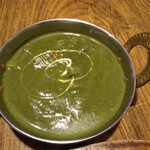 ナンハウス - ベジタブルほうれん草カレー