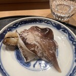 旬席 鈴江 - 