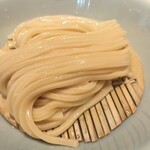 中華蕎麦 とみ田 - 艷やかな麺