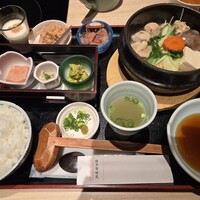 水たき料亭 博多華味鳥 ヒルトンプラザウエスト店 - 