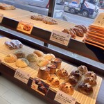 伊三郎製パン - 