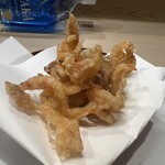 うを徳 - 新潟産里芋と北海道産帆立と駿河湾桜エビのかき揚げ