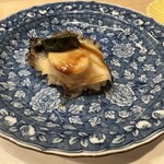 うを徳 - 北海道松前鮑のにぎり